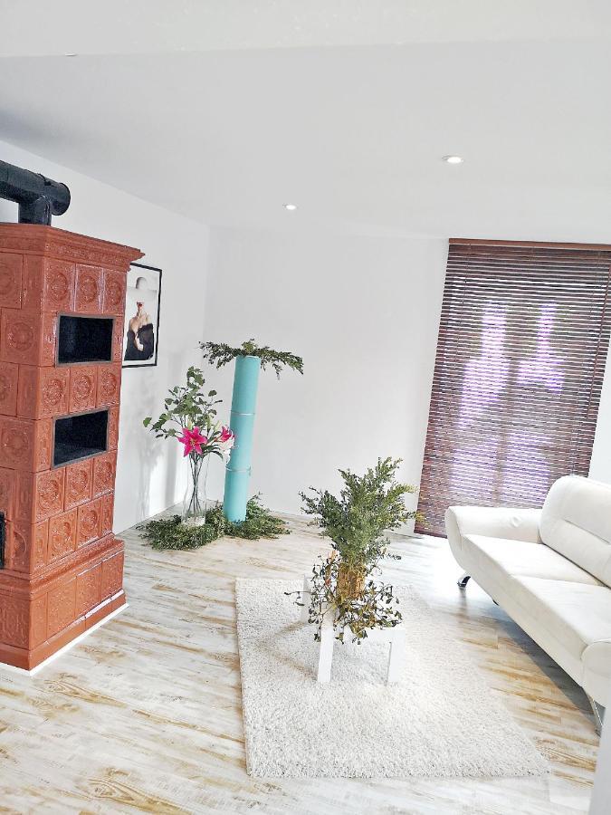 Naehe Starnberger See, Schoene Ferienwohnung, Gaestewohnung 125qm Eg Und Og Kontaktfrei Apartment