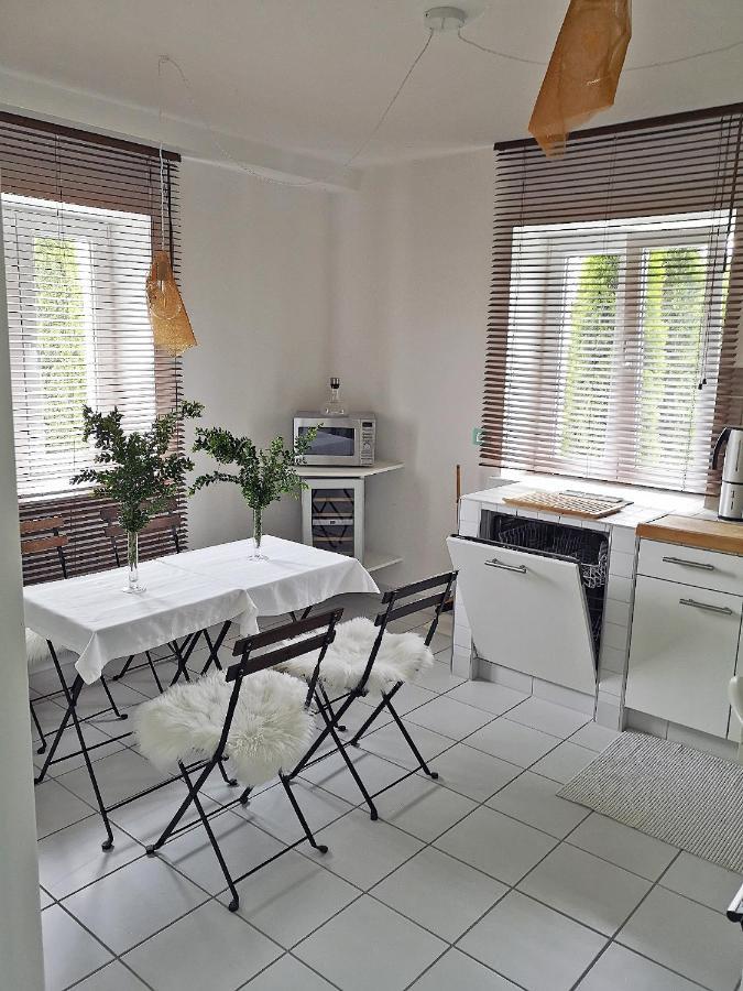Naehe Starnberger See, Schoene Ferienwohnung, Gaestewohnung 125qm Eg Und Og Kontaktfrei Apartment Munsing